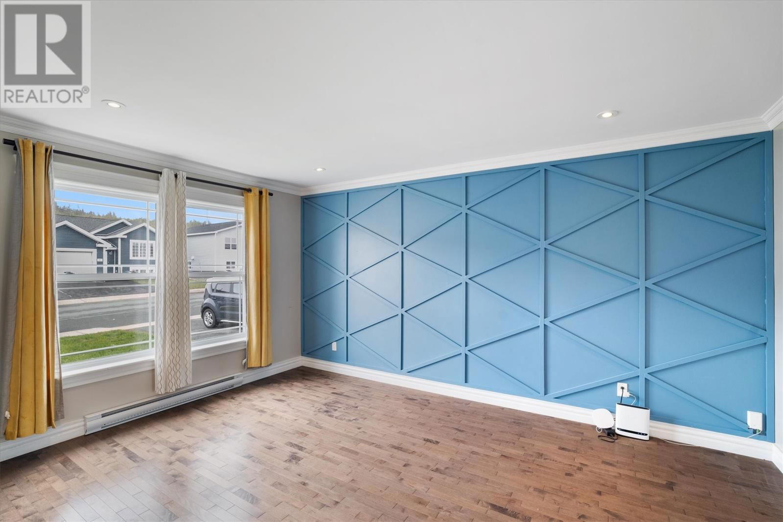 26 TIGRESS STREET Image 11