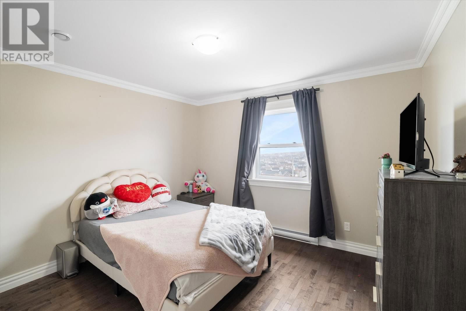 26 TIGRESS STREET Image 19