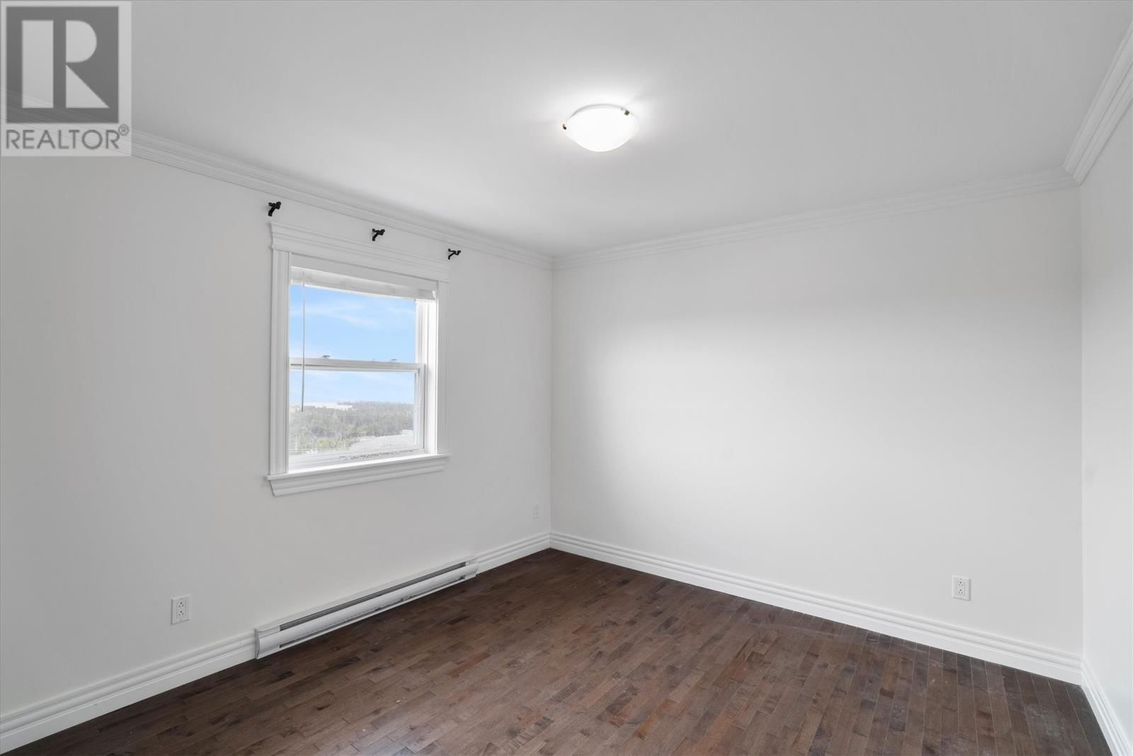26 TIGRESS STREET Image 20