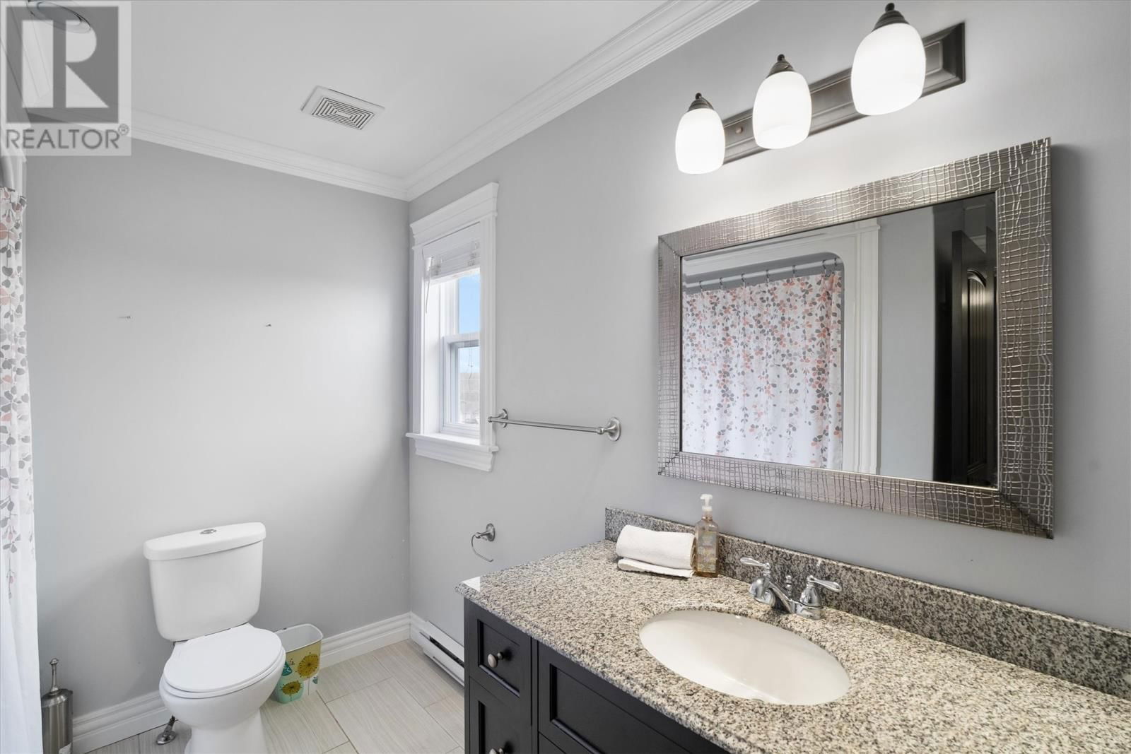 26 TIGRESS STREET Image 21