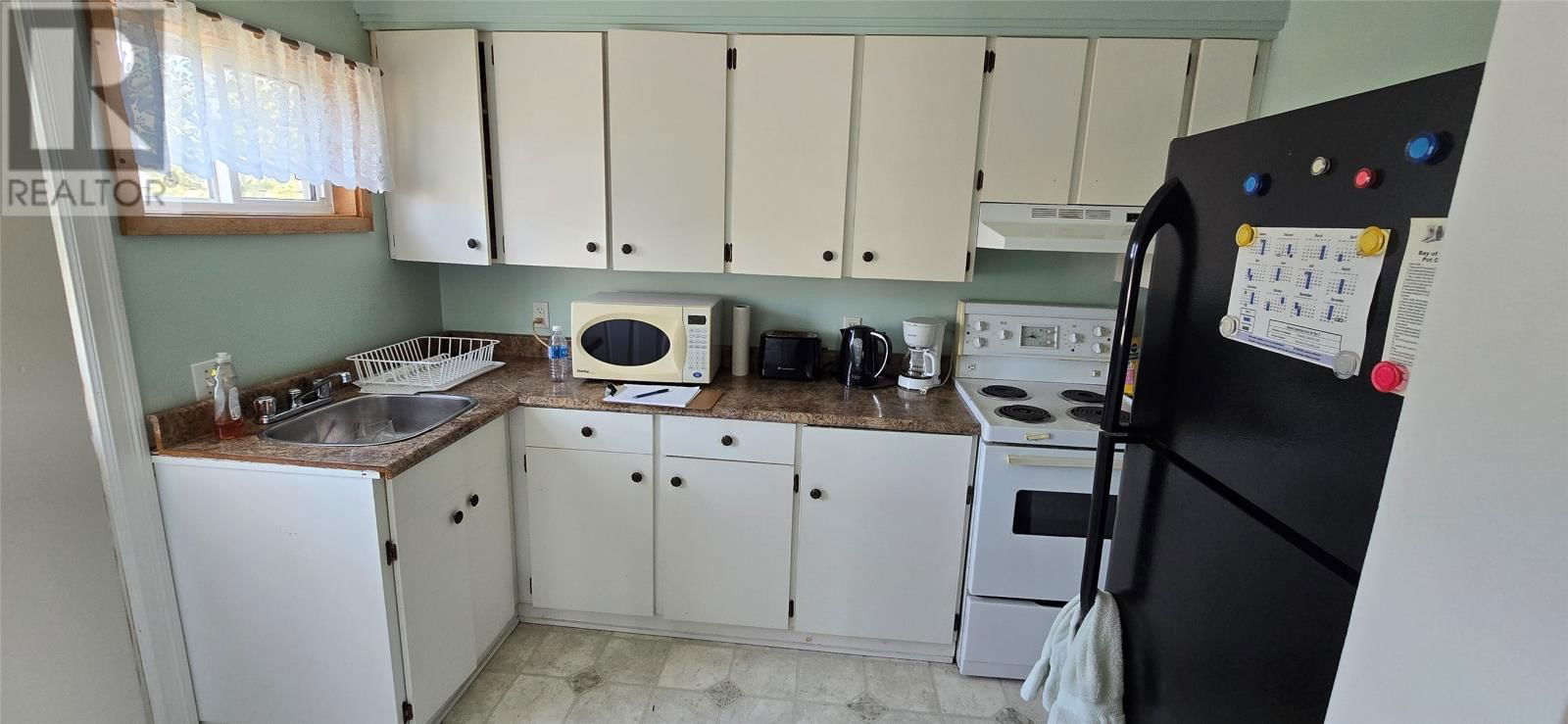 8 OAKES ROAD Image 2