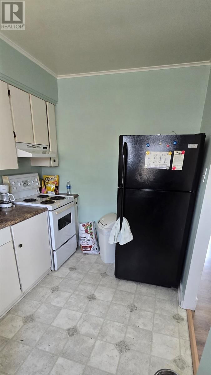 8 OAKES ROAD Image 3