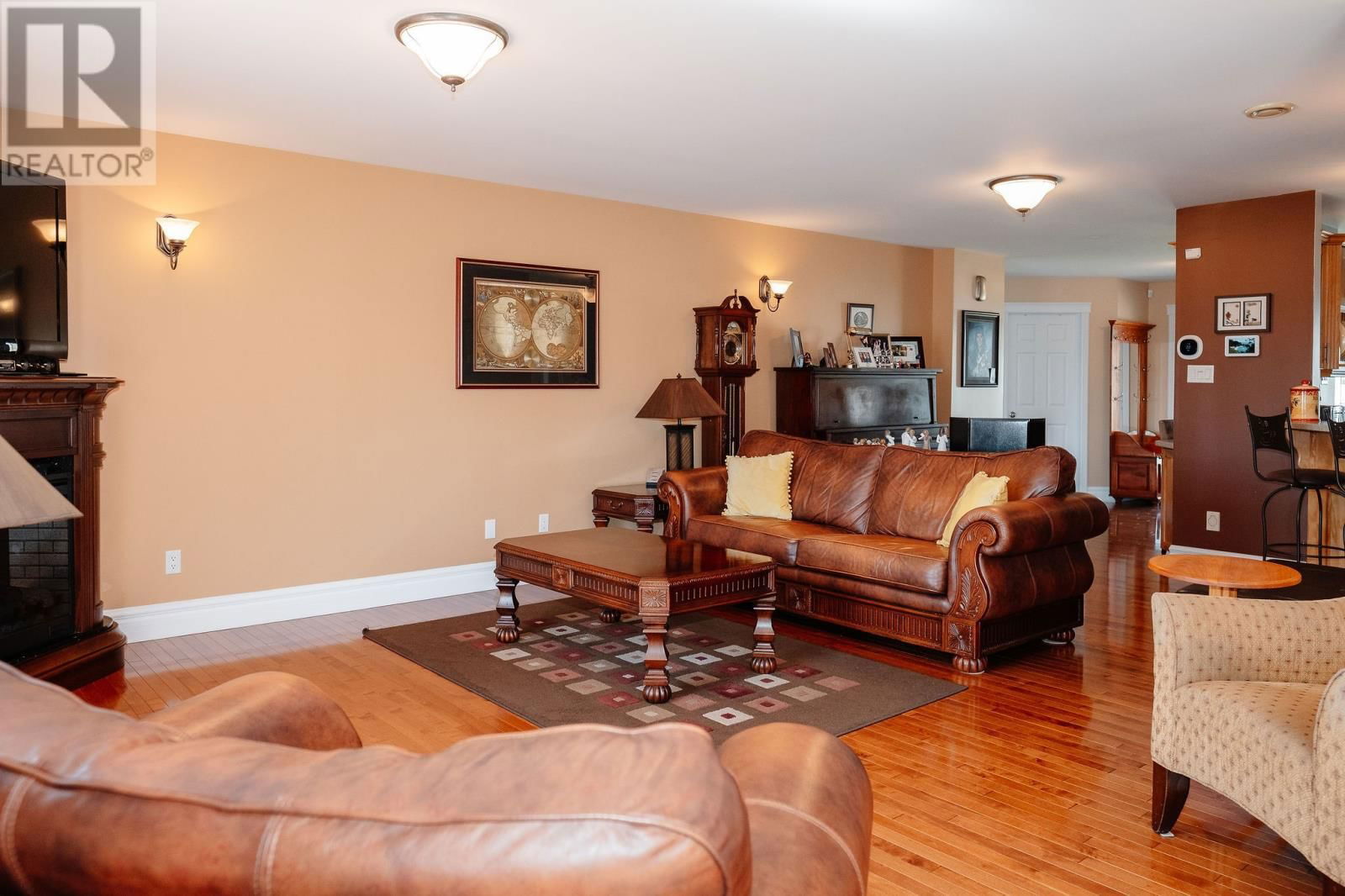 4 BRISTOL PLACE Image 6