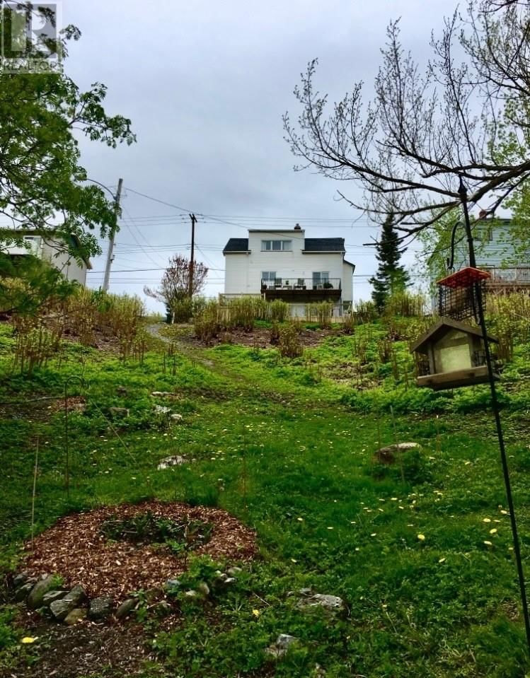 125 HUMBER ROAD Image 12