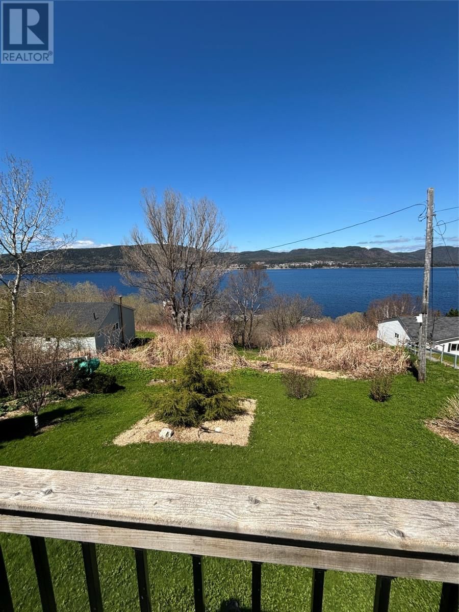 125 HUMBER ROAD Image 17