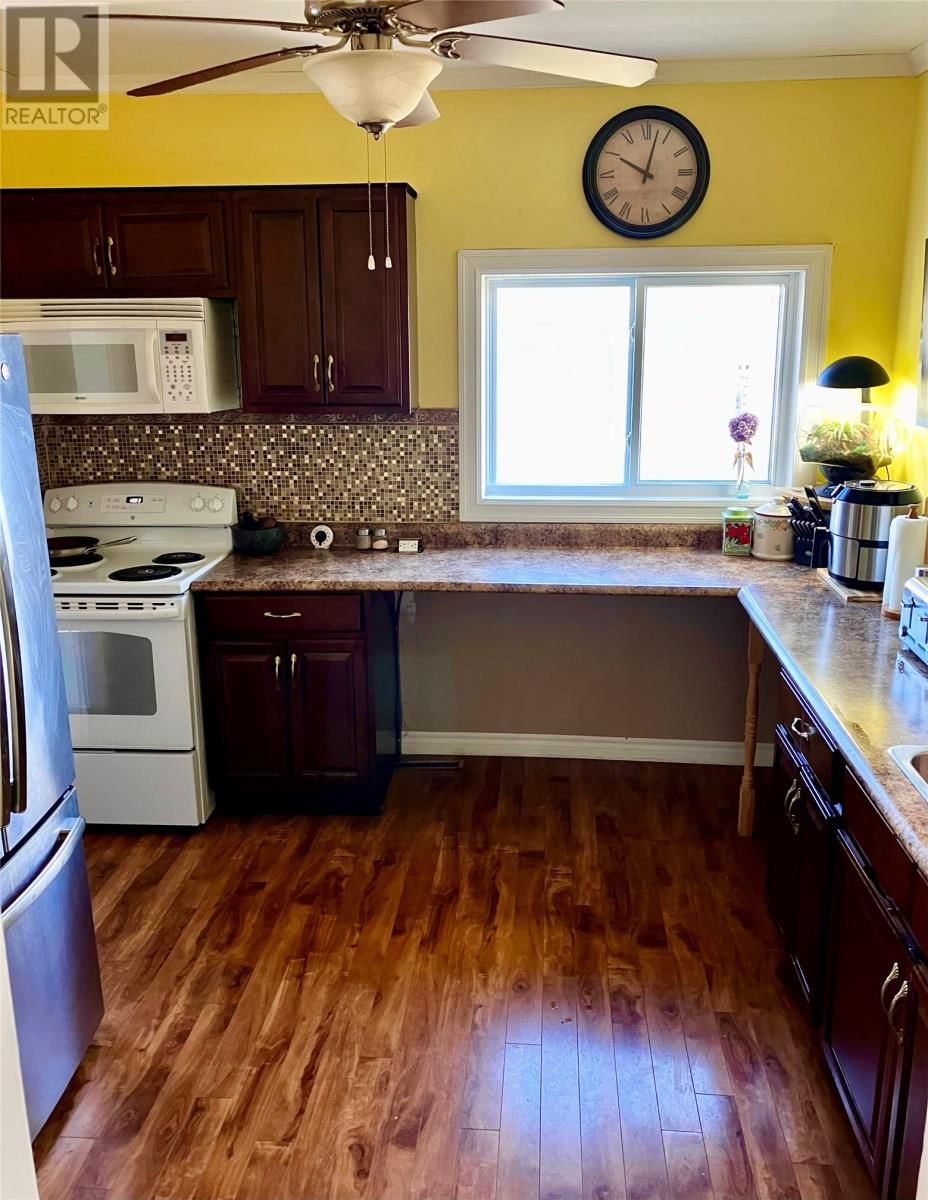 125 HUMBER ROAD Image 3