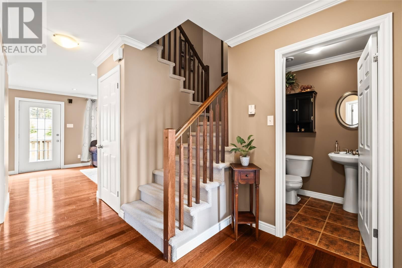 22 CARLINGFORD STREET Image 10