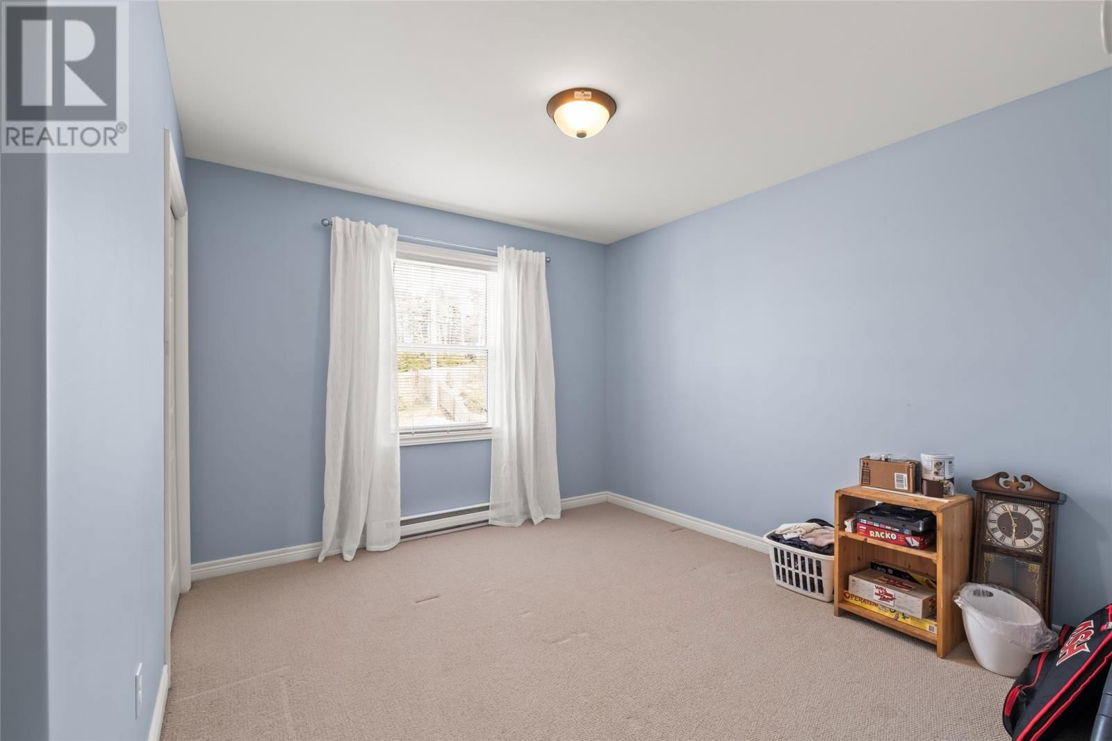 22 CARLINGFORD STREET Image 15