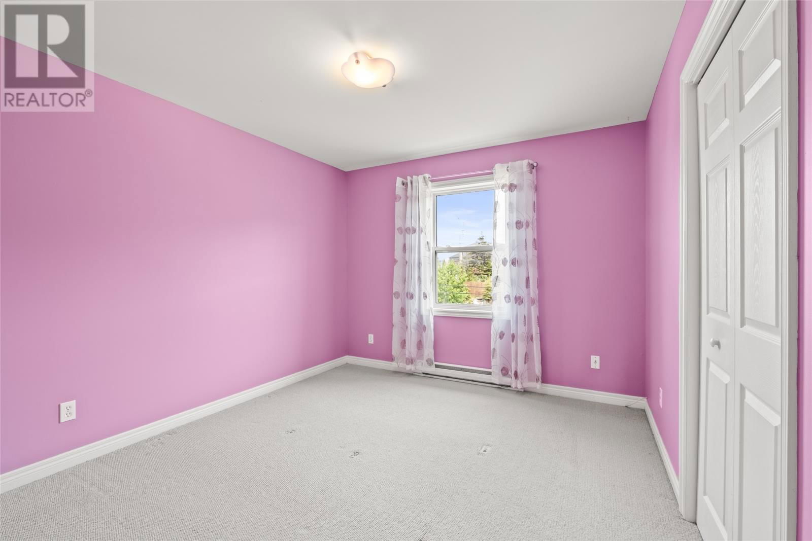 22 CARLINGFORD STREET Image 16