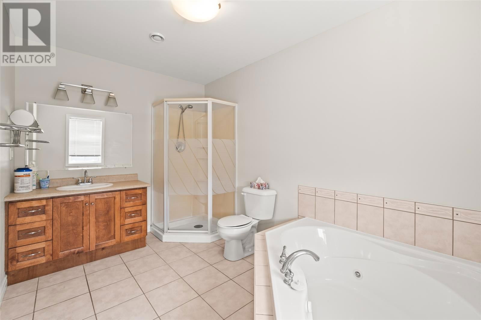 22 CARLINGFORD STREET Image 17