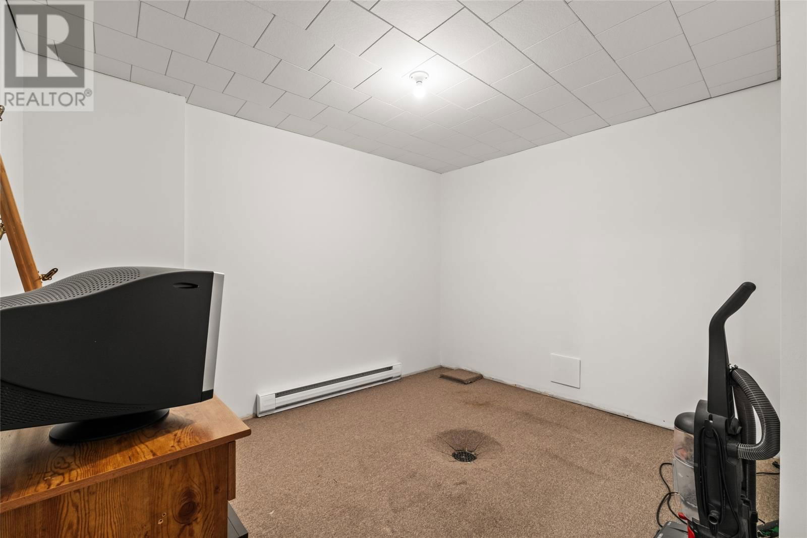 22 CARLINGFORD STREET Image 22