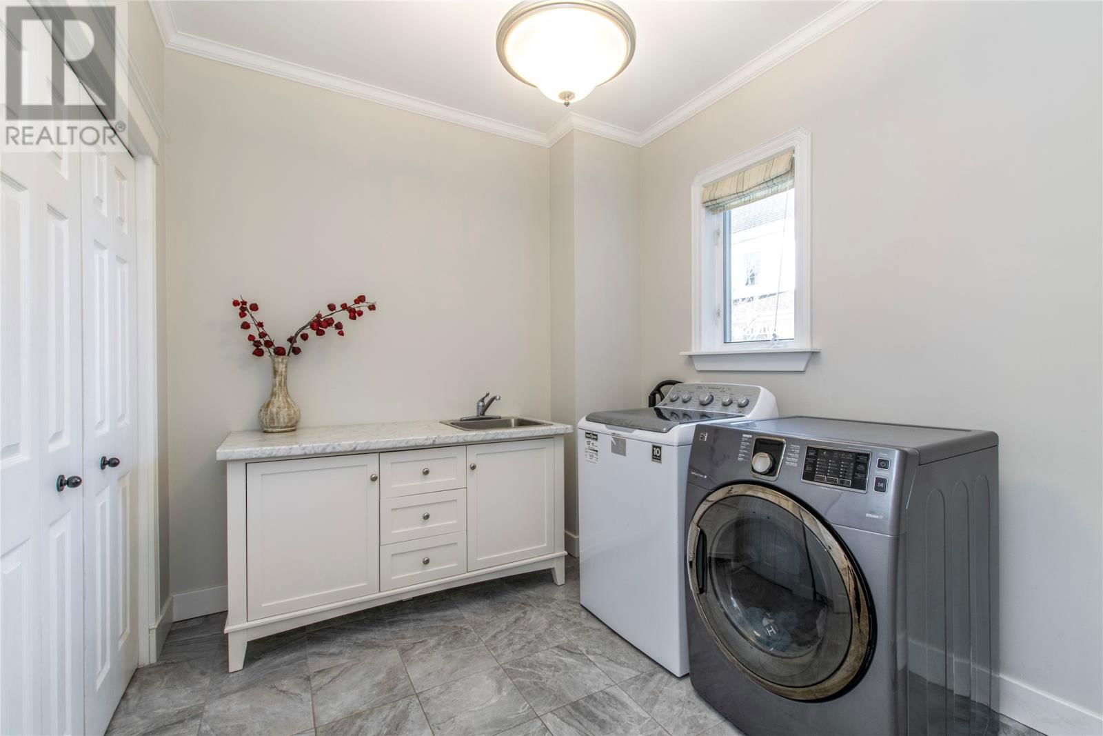 9 CHEYNE DRIVE Image 25