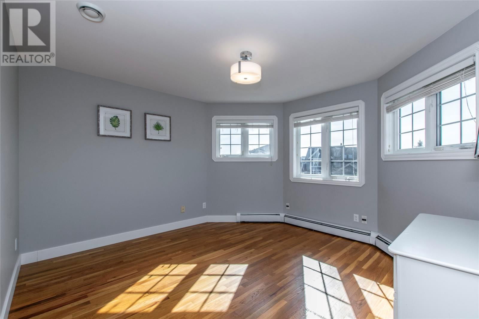 9 CHEYNE DRIVE Image 41
