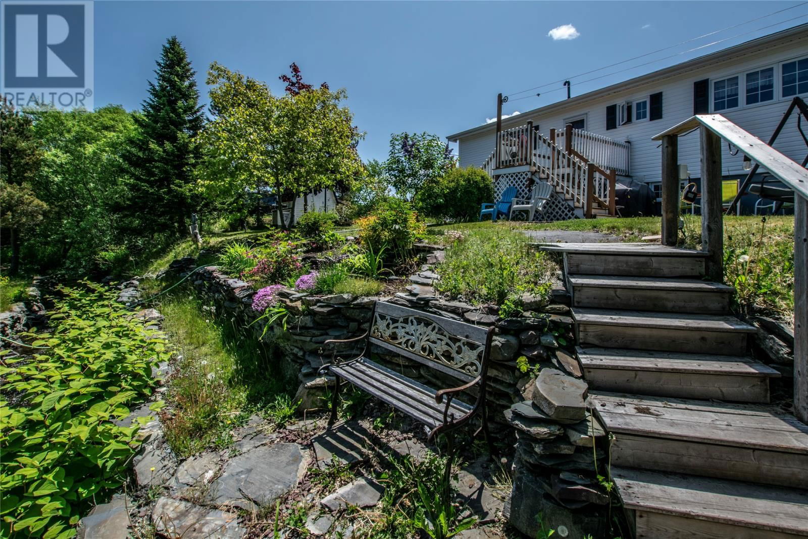 546 CONCEPTION BAY HIGHWAY Image 30