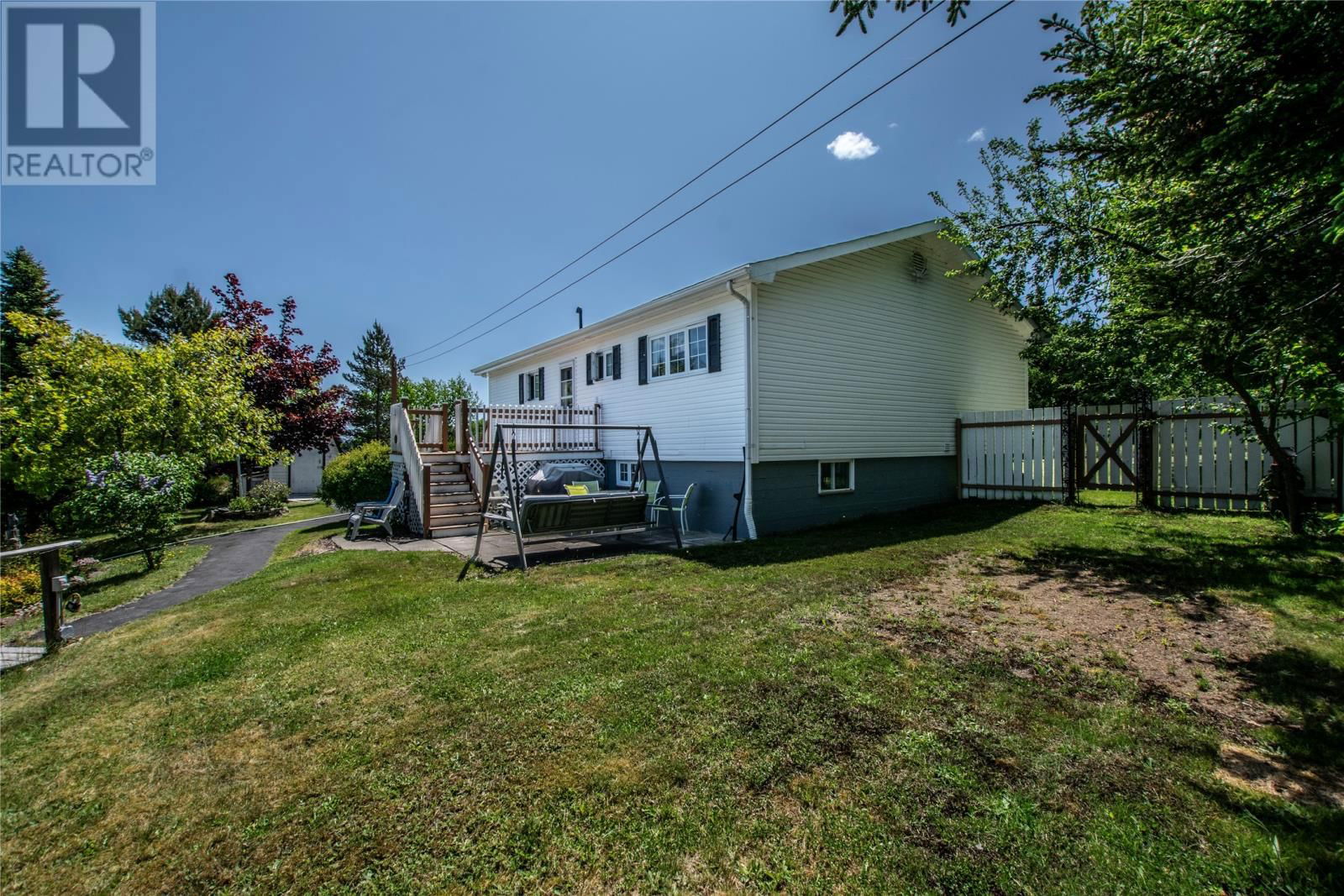 546 CONCEPTION BAY HIGHWAY Image 31