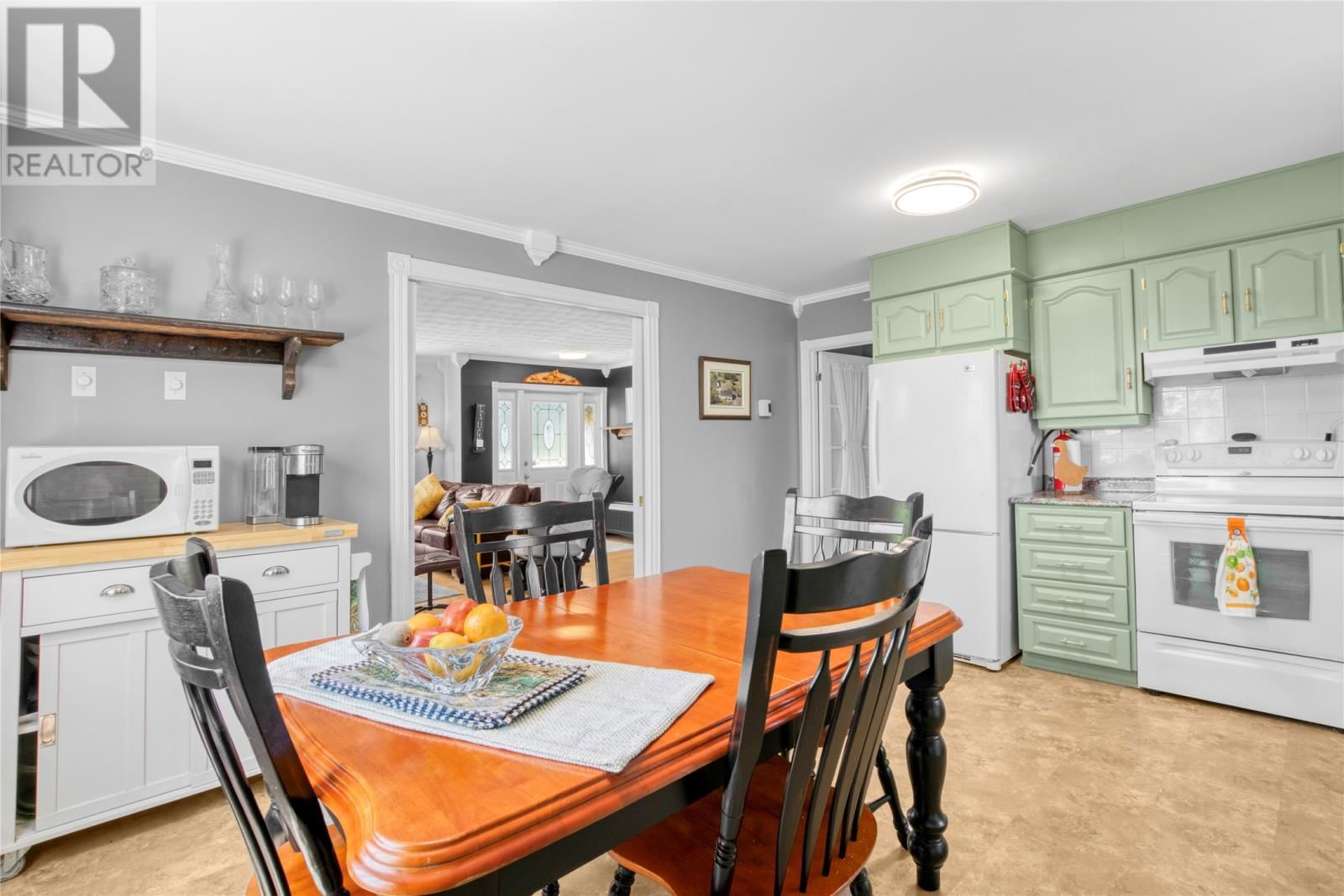 546 CONCEPTION BAY HIGHWAY Image 4