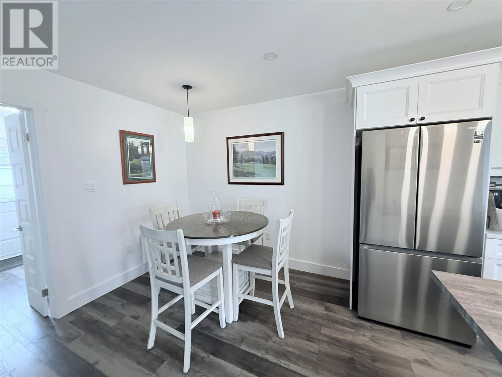 42 MURDOCH DRIVE Image 4