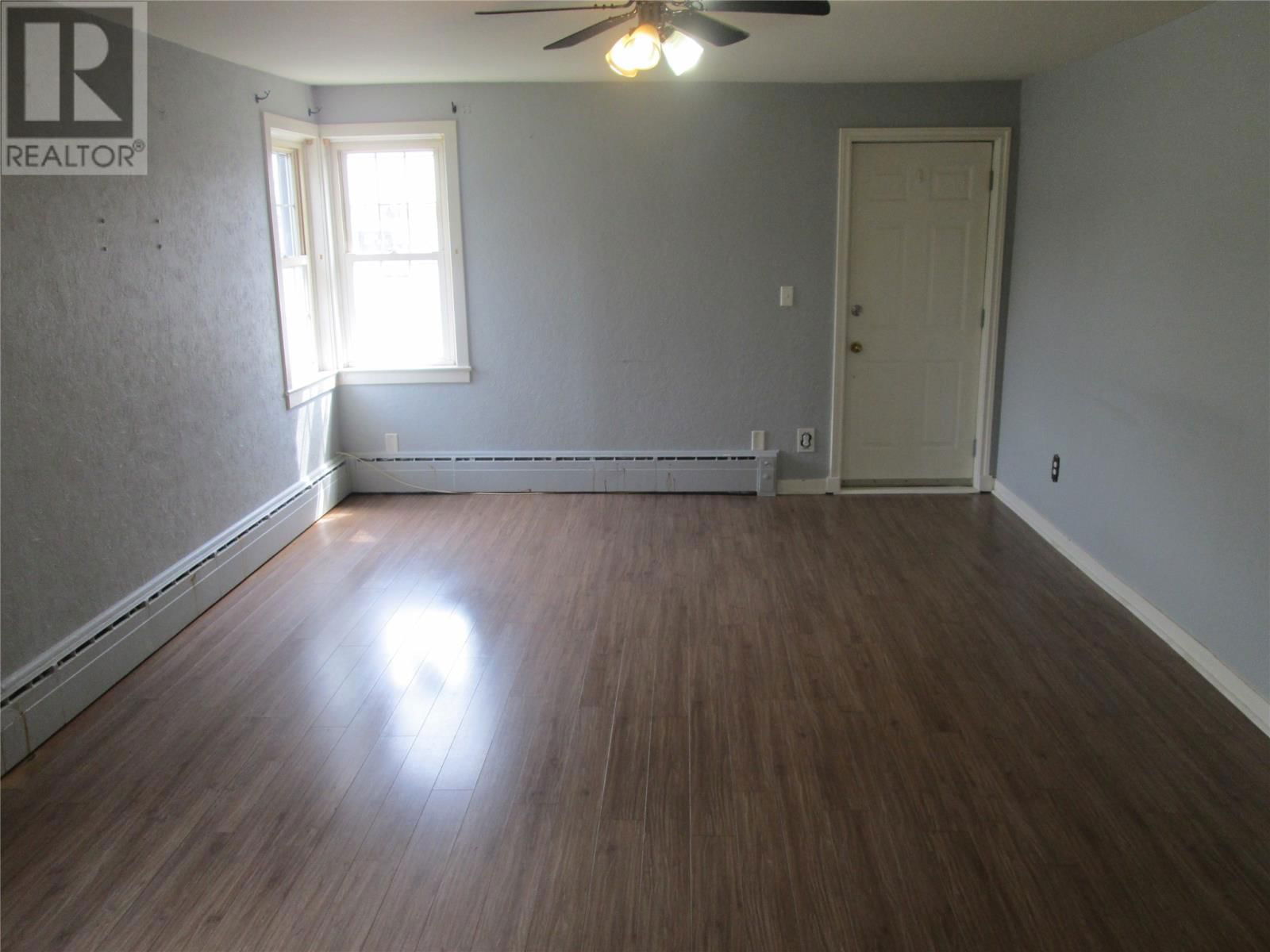 180 MAIN STREET Image 12