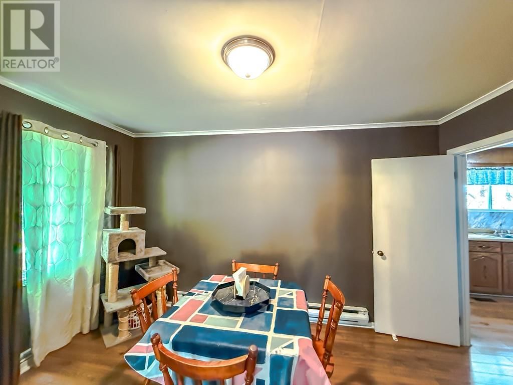 330-332 SHEARSTOWN ROAD Image 5