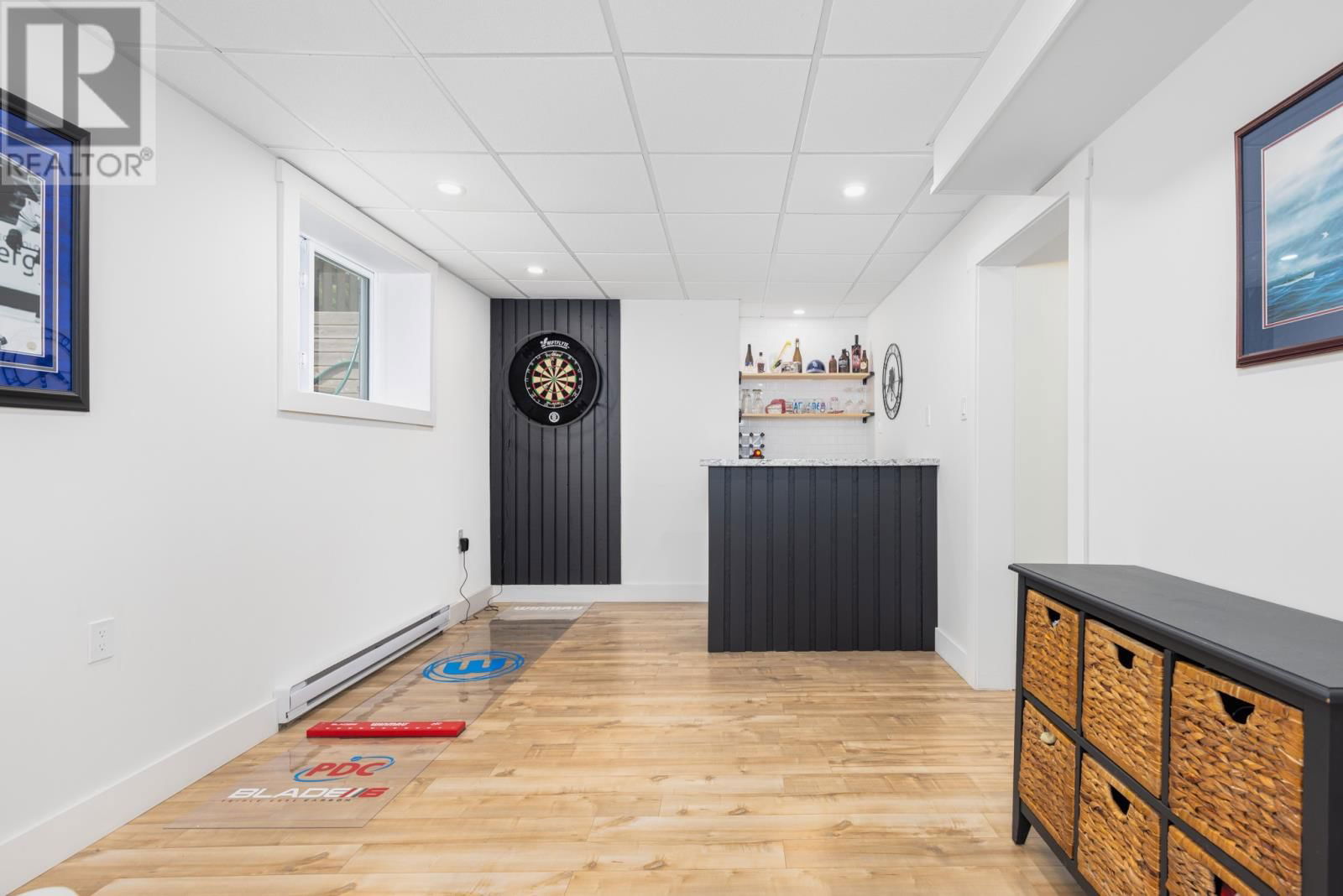 24 PHOENIX DRIVE Image 16