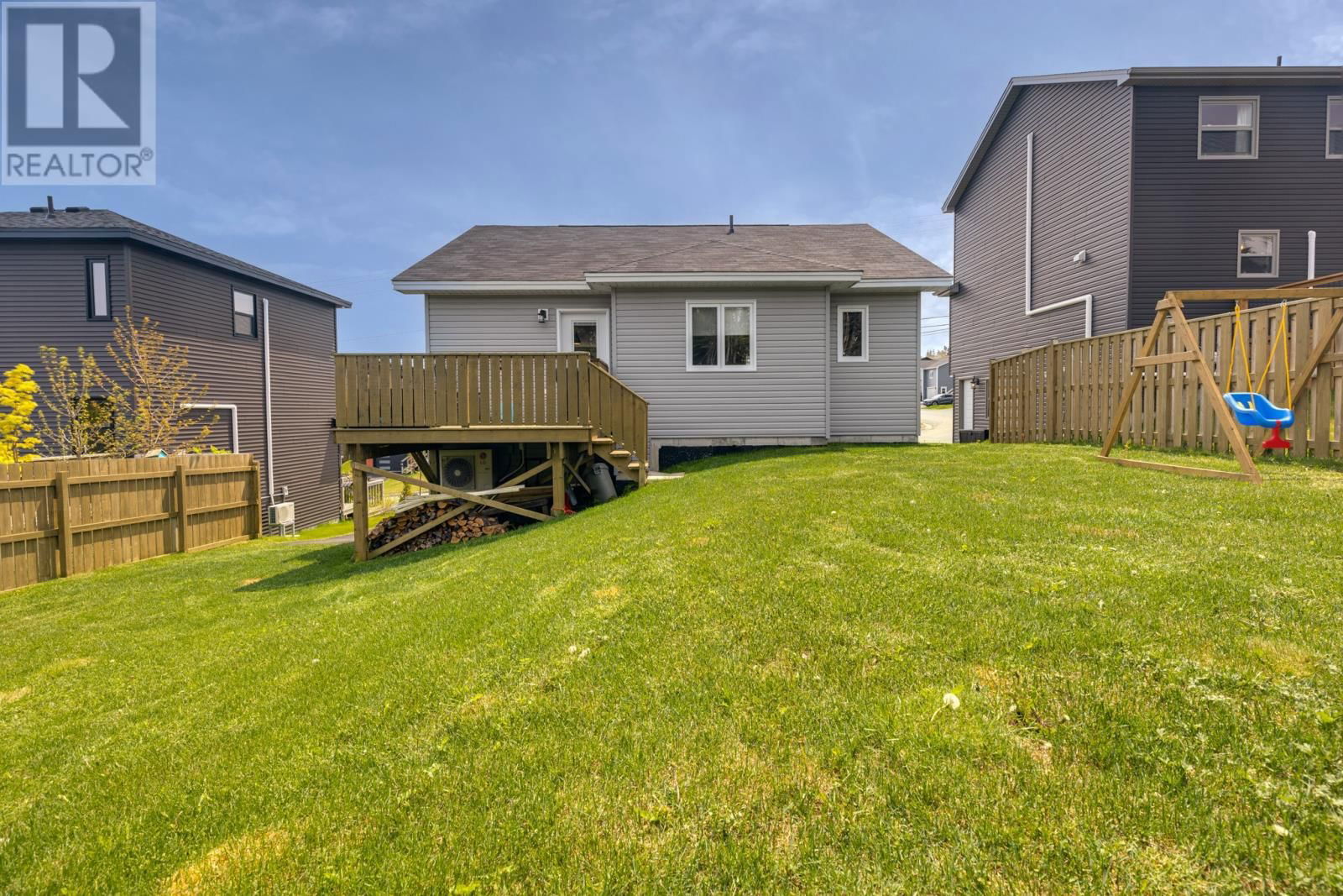 24 PHOENIX DRIVE Image 20
