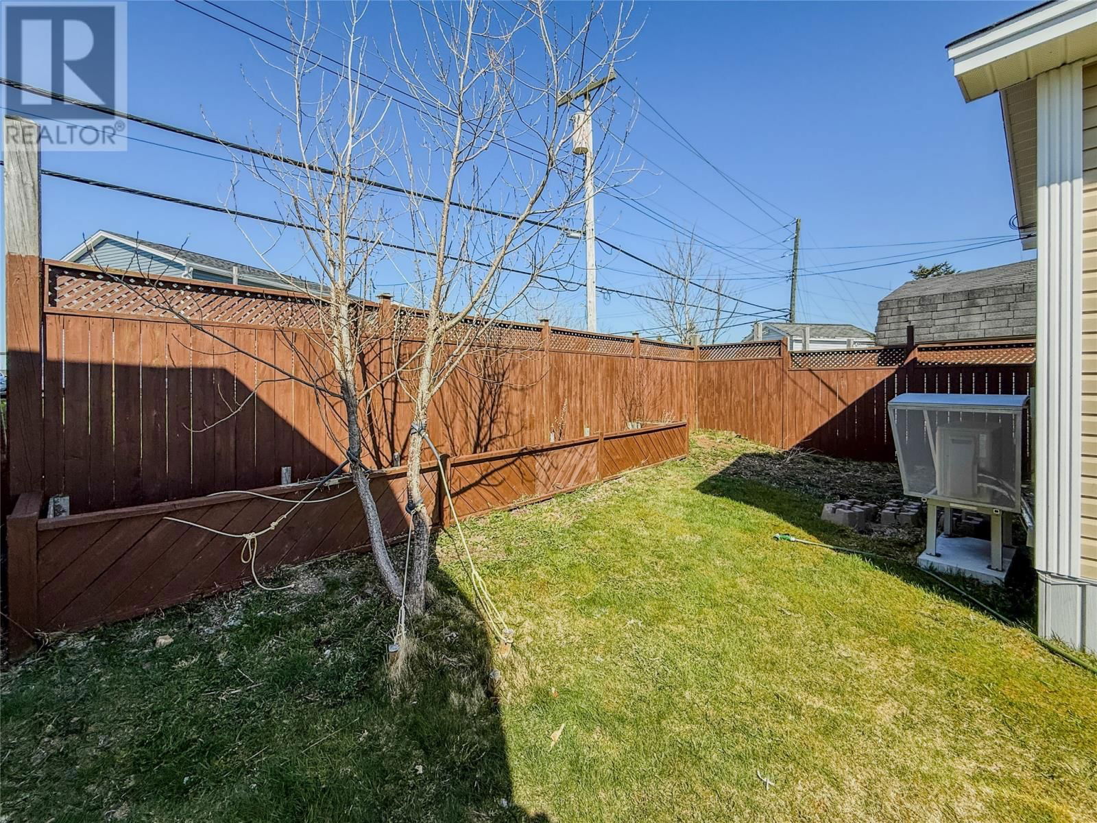 8 JUNIPER DRIVE Image 15