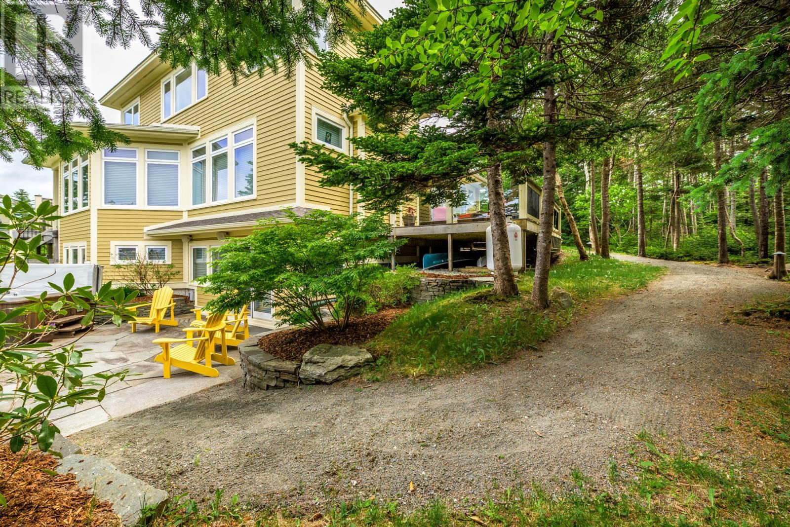 11 COUNTRY GARDEN ROAD Image 14