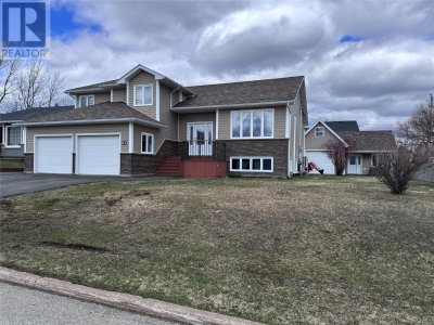12 Juniper Drive | Lewisporte Newfoundland & Labrador | Slide Image Two
