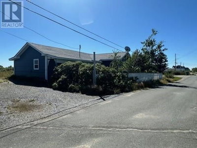 21-23 School Crescent | Newtown Newfoundland & Labrador | Slide Image One