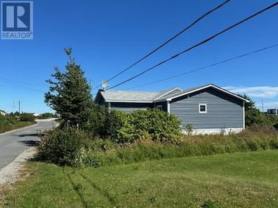21-23 School Crescent | Newtown Newfoundland & Labrador | Slide Image Two