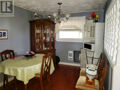 21-23 School Crescent | Newtown Newfoundland & Labrador | Slide Image Nine