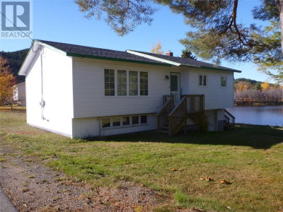 46 Main Road | Hickmans Harbour Newfoundland & Labrador | Slide Image Two