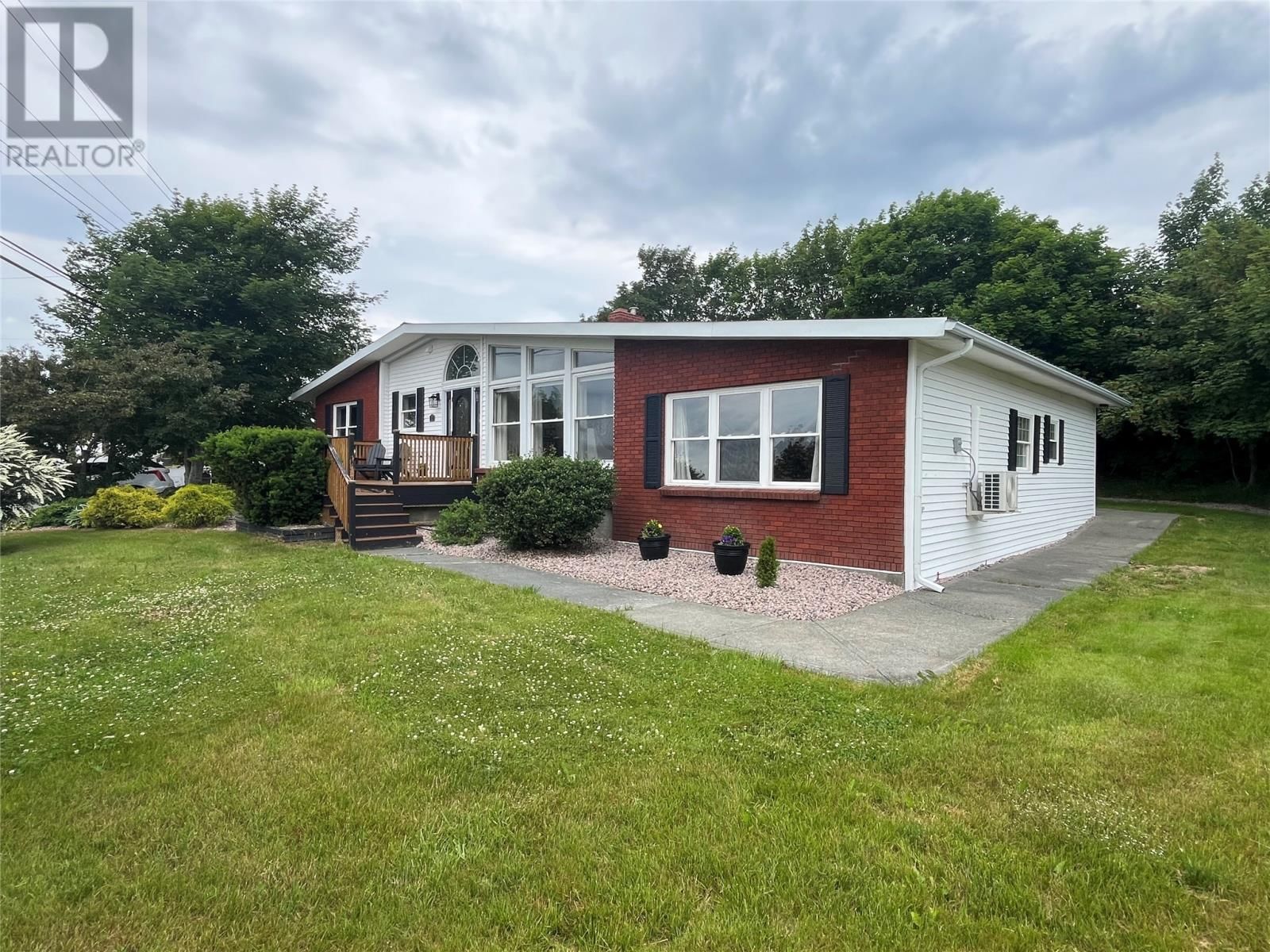 27 MAIN Road, UPPER ISLAND COVE, Newfoundland & Labrador A0A 4E0