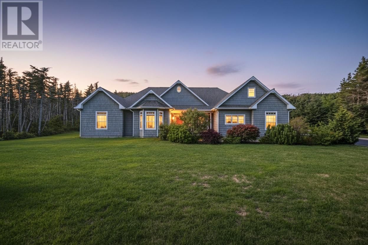 15 Pondside Road, Bristols Hope, Newfoundland & Labrador A1Y 0A7