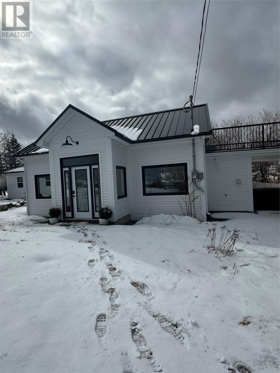 14 Churchill Avenue, Trinity Bay North (Catalina), Newfoundland & Labrador A0C 1J0