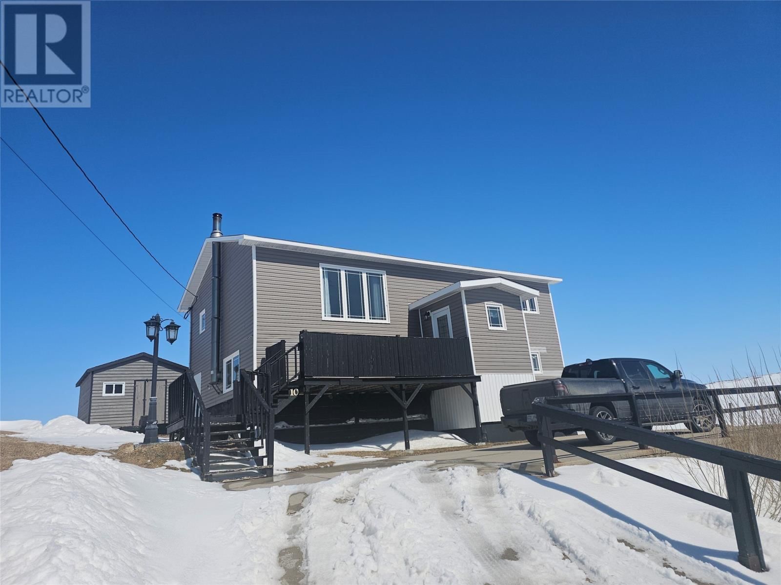10 Braggs Lane, Channel-Port-aux-Basques, Newfoundland & Labrador A0M 1C0
