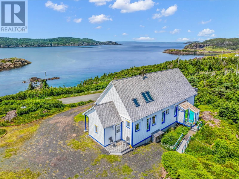 4 Green Cove Road Herring Neck/Pikes Arm Newfoundland & Labrador, A0G 2R0 - 2 Bedrooms Home For Sale