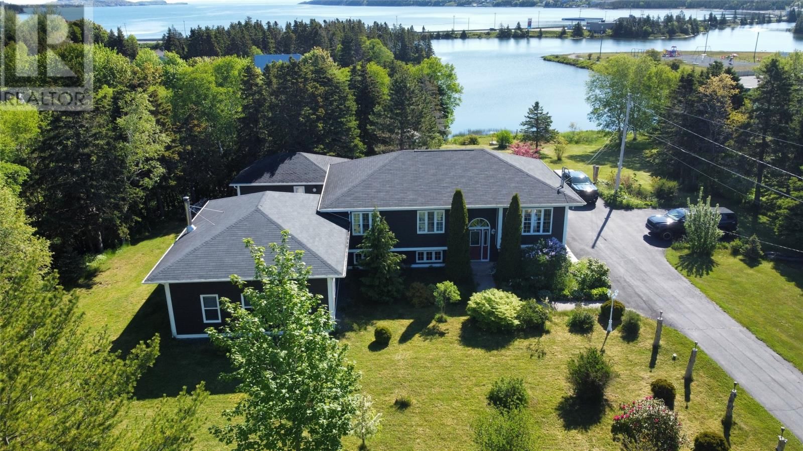 27 Park Avenue, Clarke's Beach, Newfoundland & Labrador A0A 1W0