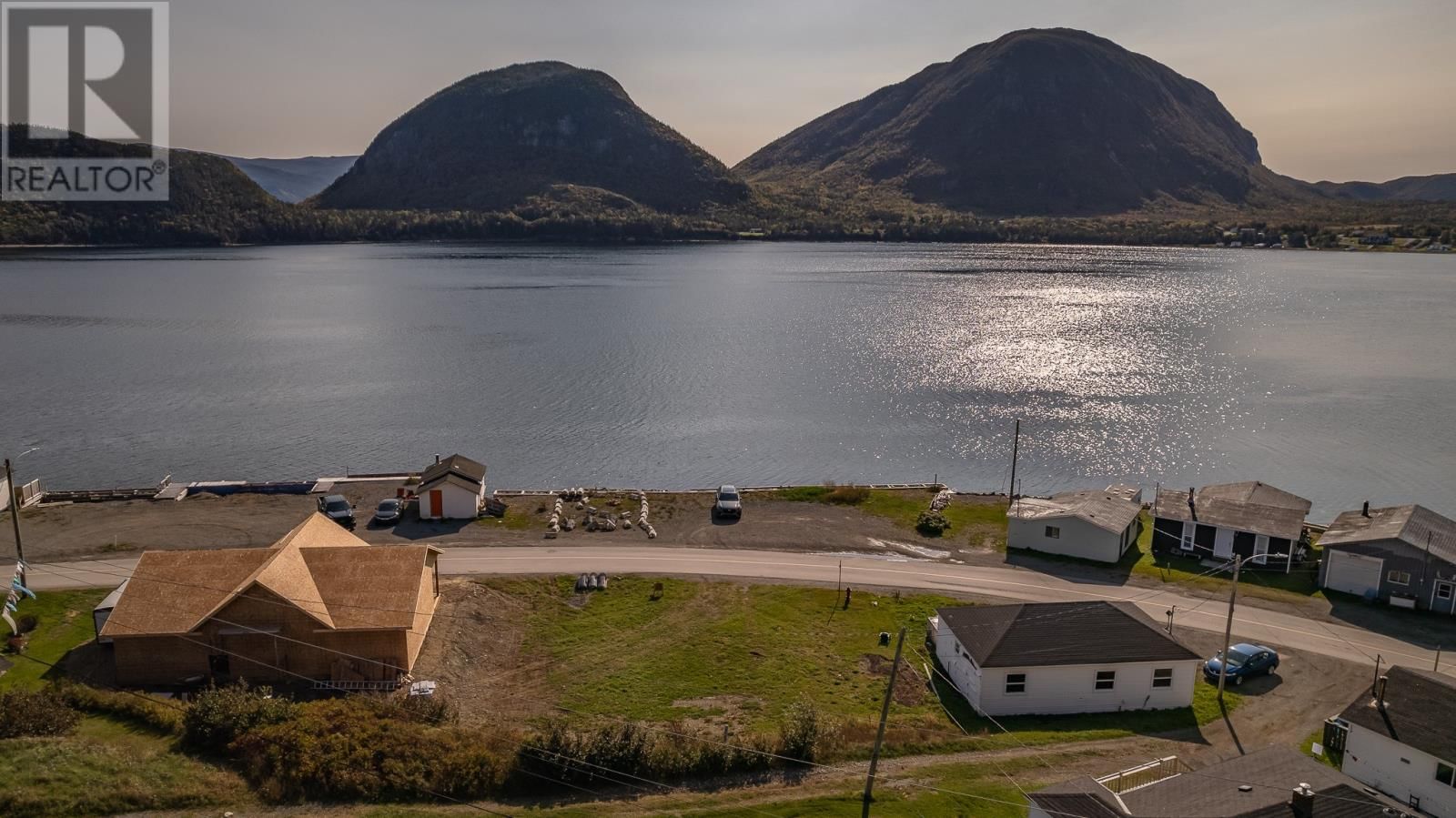 54 Main Street, Lark Harbour, Newfoundland & Labrador A0L 1H0