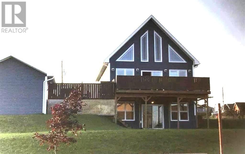 4 Ross Avenue, Stephenville, Newfoundland & Labrador A2N 0B1