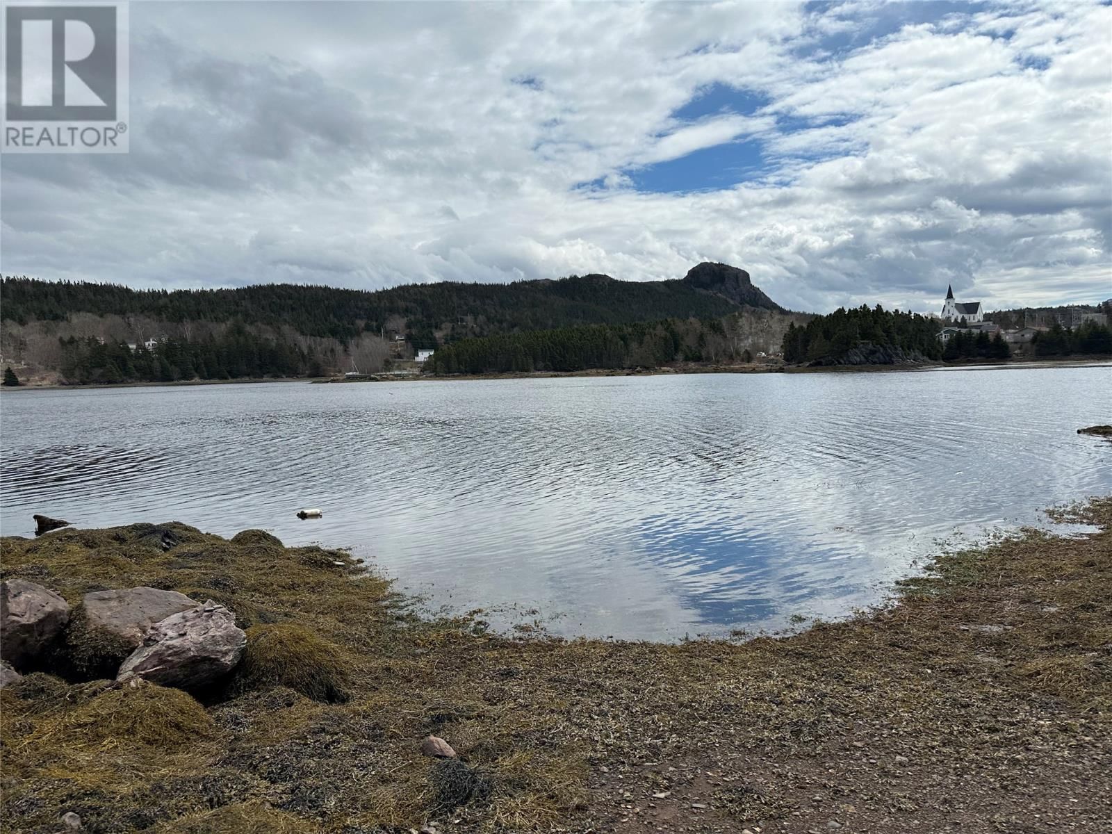 12-16 Back Cove Road, Avondale, Newfoundland & Labrador A0A 1B0