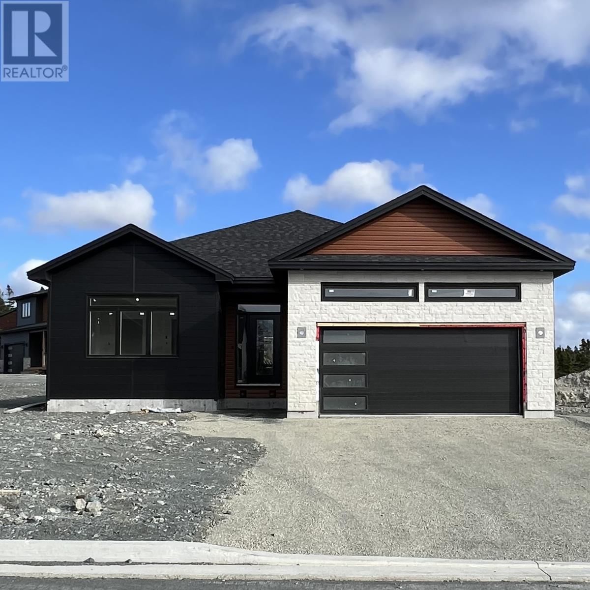 13 Reddley Place, Conception Bay South, Newfoundland & Labrador A1W 5M4