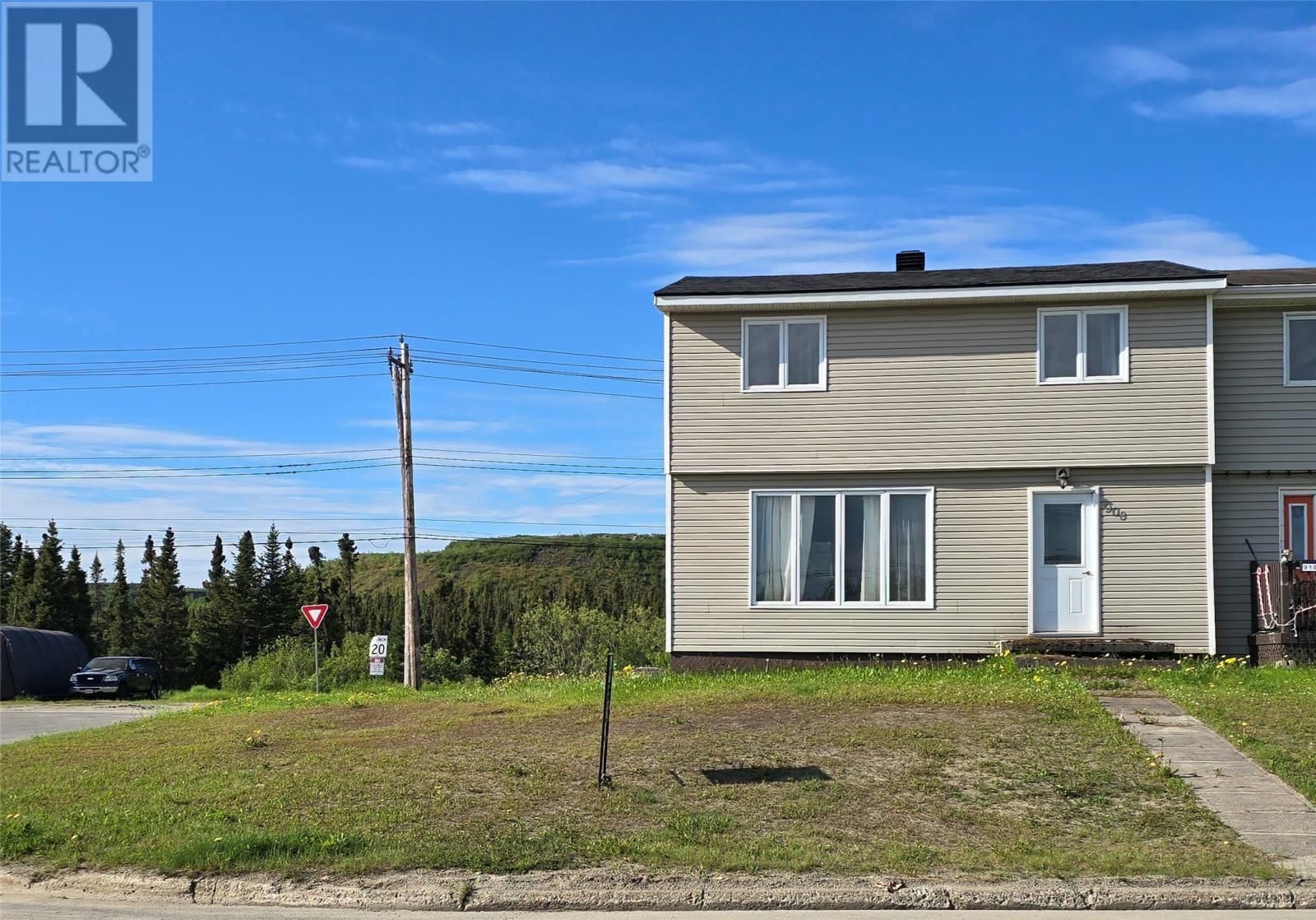 908 Tamarck Drive, Labrador City, Newfoundland & Labrador A2V 2V2