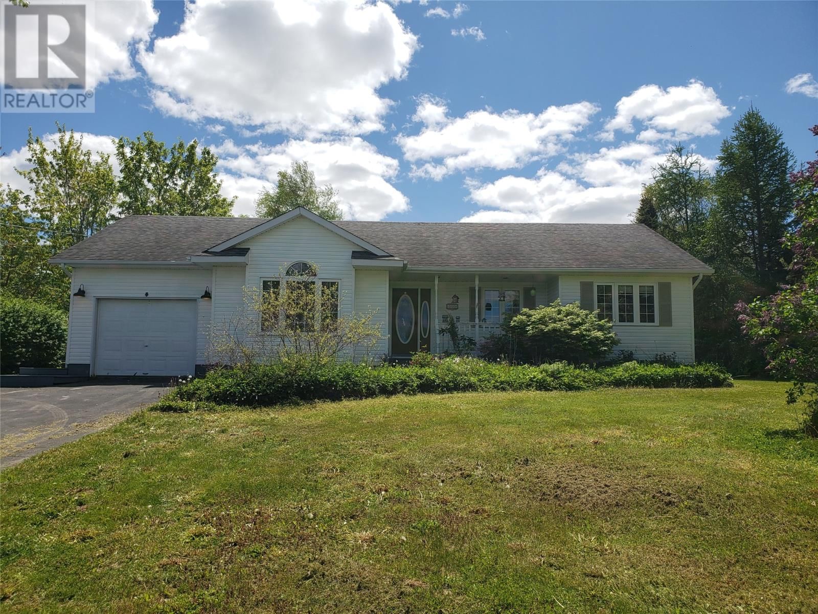 154 Main Street South, Glovertown, Newfoundland & Labrador A0G 2L0