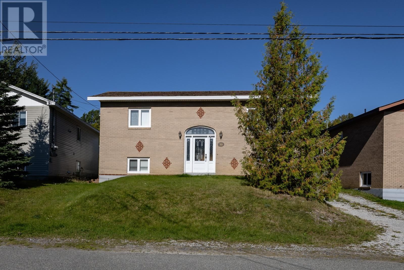 50 Carmen Avenue, Corner Brook, Newfoundland & Labrador A2H 4V6