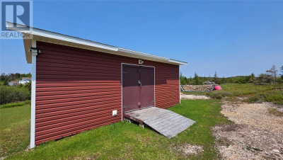 285 Bayview Street | Twillingate Newfoundland & Labrador | Slide Image Six