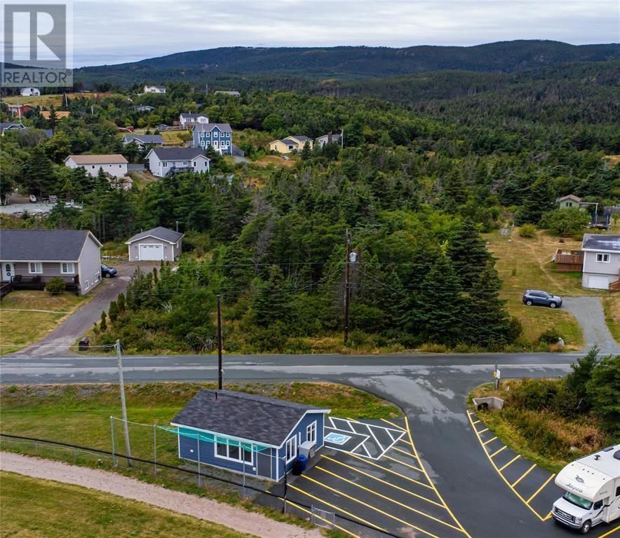 809-811 Main Road, Pouch Cove, Newfoundland & Labrador A0A 3L0