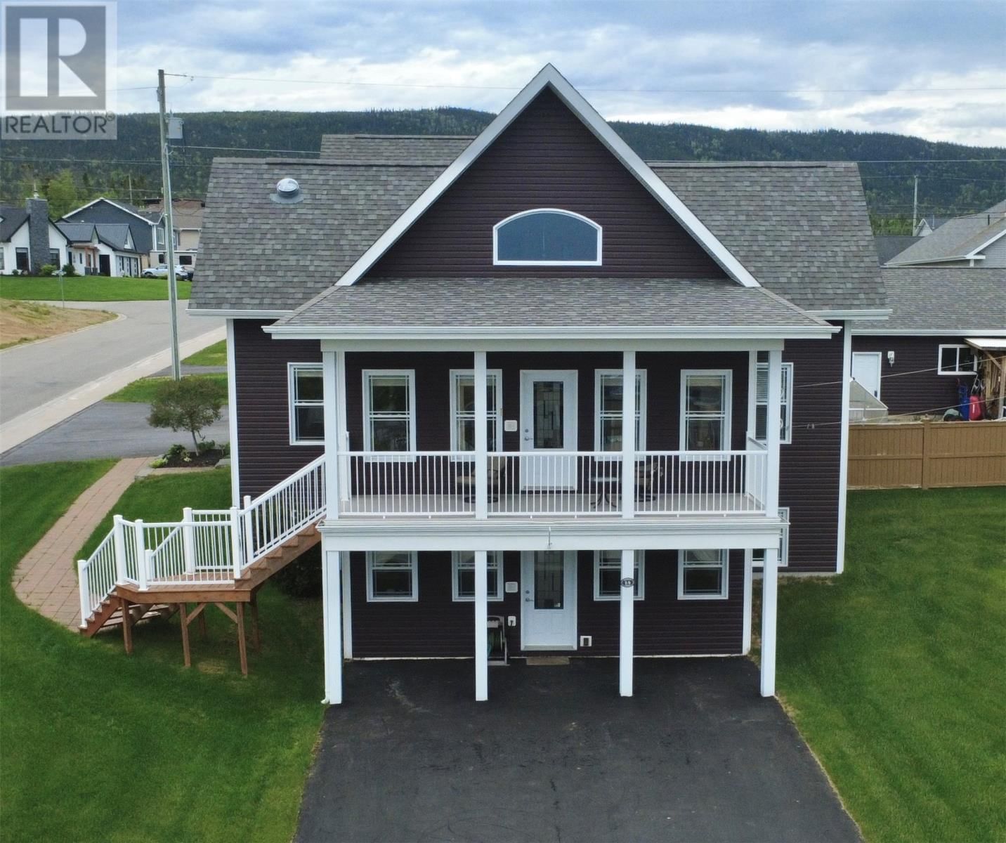 14 Atkinson Drive, Pasadena, Newfoundland & Labrador A0L 1K0