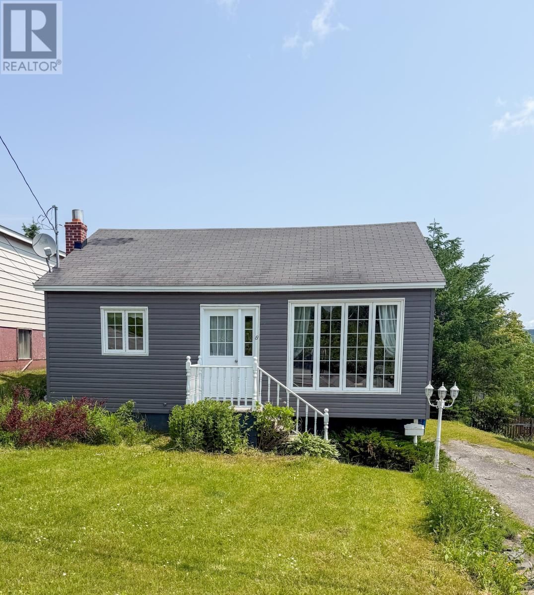 8 Park Drive, Corner Brook, Newfoundland & Labrador A2H 4T3