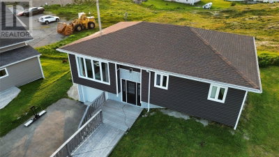11 LeGallais Street | Channel-Port aux Basques, NL Newfoundland & Labrador | Slide Image Two